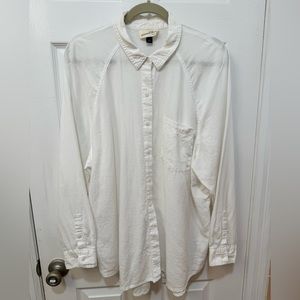 Universal Threads Linen White long sleeve button down. Size XL.